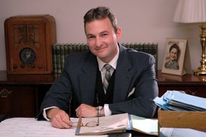 Neil in costume on the set of WARD THREE filmed on location in Wisconsin in 2009.