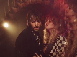 Jordan Haj and Emma Smetana in Jordan Haj & Emma Smetana: Dopamine (2022)