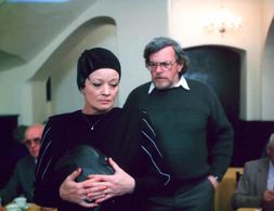 Jana Brejchová and Jan Kacer in Vlastne se nic nestalo (1989)