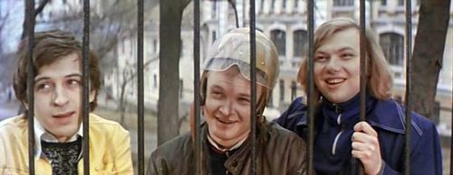 Sergey Bachurskiy, Valeri Kislenko, and Sergei Krol in Usatyy nyan (1978)