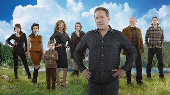 Tim Allen, Hector Elizondo, Nancy Travis, Amanda Fuller, Molly Ephraim, Christoph Sanders, Kaitlyn Dever, and Flynn Morr