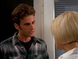 Tori Spelling and Jamie Walters in Beverly Hills, 90210 (1990)