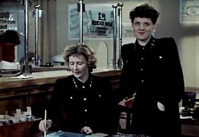 Zinaida Sharko and Lidiya Shtykan in My s vami gde-to vstrechalis (1954)