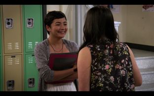 Tess Aubert in ALEXA & KATIE (Netflix)