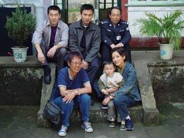 Ann Hui, Yunlong Liu, Haiying Sun, Wei Zhao, Jianbin Chen, and Jiatong Su in Goddess of Mercy (2003)