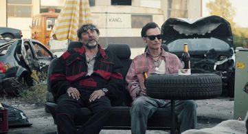 Vladimír Hajdu and Ivan Trojan in The Banger (2020)