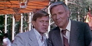 Boris Smorchkov and Pyotr Velyaminov in Nochnoye proishestviye (1981)