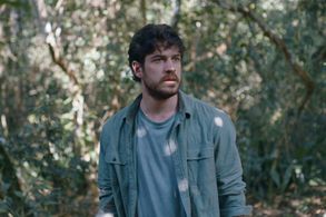 Still of Marco Pigossi in Invisible City