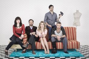 No sé si cortarme las venas o dejármelas largas