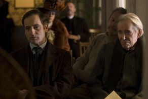 Jeremy Northam and Peter O'Toole in Dean Spanley (2008)