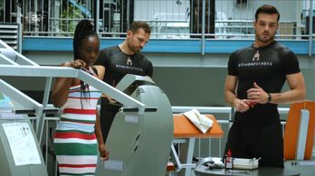 Film still of Marc Schöttner, Moritz Otto and Charity Collin in SOKO Stuttgart - Schmutzige Hände