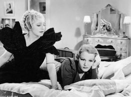 Constance Cummings and Blossom Seeley in Broadway Thru a Keyhole (1933)