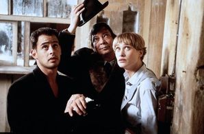 Moritz Bleibtreu, Lea Mornar, and Heribert Sasse in Love Your Neighbour! (1998)