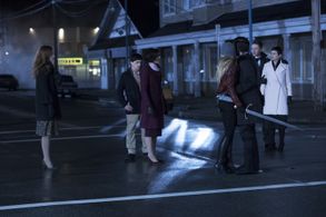 Ginnifer Goodwin, Jennifer Morrison, Lana Parrilla, Rebecca Mader, Colin O'Donoghue, and Josh Dallas in Once Upon a Time