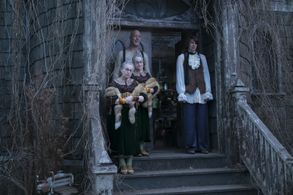John DeSantis, Jacqueline Robbins, Joyce Robbins, and Matty Cardarople in A Series of Unfortunate Events (2017)