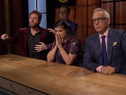 Ted Allen and Alex Guarnaschelli in Chopped (2007)