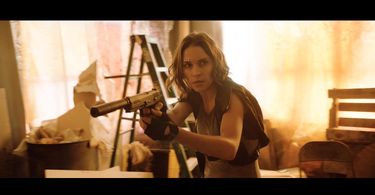 Mandy Musgrave in Mama Bear (2019)