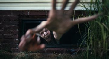 The Mother in Barbarian