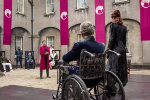 Stephen Lang, Ivo Canelas, Jonathan Ryan, Eleanor Matsuura, and Oliver Stark in Into the Badlands (2015)