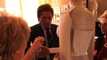 Valentino Garavani in Valentino: The Last Emperor (2008)