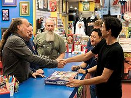Ralph Macchio, Walter Flanagan, Bryan Johnson, Ming Chen, Mike Zapcic, and Rob Bruce in Comic Book Men (2012)