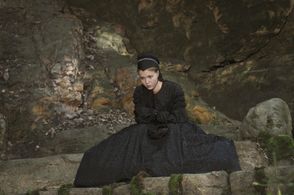 Isolda Dychauk in Faust (2011)