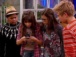 Madisyn Shipman, Benjamin Flores Jr., Thomas Kuc, and Cree in Game Shakers (2015)