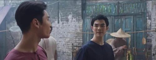 Mile Phakphum Romsaithong and Apo Nattawin Wattanagitiphat in Man Suang (2023)