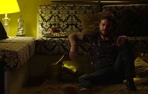 Emilio Dantas in Edge of Desire (2017)