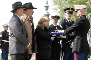 Kevin Bacon, Blanche Baker, Ann Dowd, Julian Gamble, Tom Wopat, and Emily Wickersham in Taking Chance (2009)