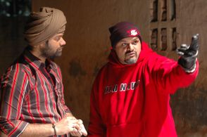 Puneet Sira directing his actors on the sets of Kisaan (2009)