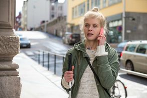 Alina Tomnikov in Donna (2018)