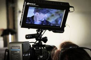 The Narrow Road ~ Vlad on Monitor.