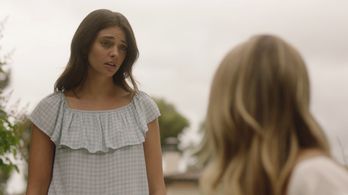 Kasey Landoll in Save the Wedding (2021)