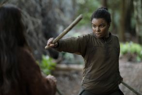 Esme Creed-Miles and Yasmin Monet Prince in Hanna (2019)