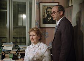 Anatoliy Ravikovich and Inna Ulyanova in Pokrov Gates (1983)