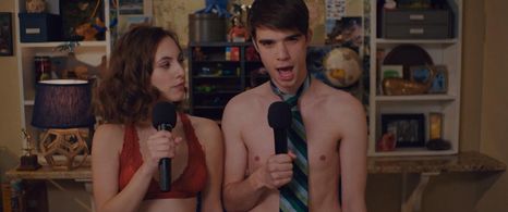 Daniel Doheny and Madeline Weinstein in Alex Strangelove (2018)