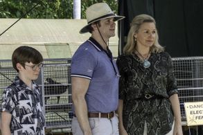 Barrumbi Kids - Finn Treacy, Christopher Sommers, Justine Clarke