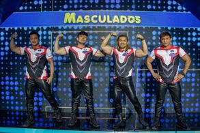 David Karell, Robin Robell, Orlando Sol, and Eric Mofar in Family Feud Philippines (2022)