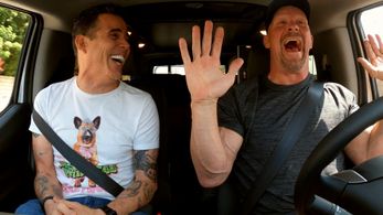 Steve Austin and Steve-O in Straight Up Steve Austin (2019)