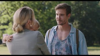 Vladimír Polívka in Mothers (2021)