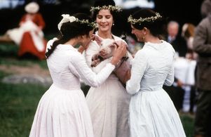 Caitlin Bossley, Rachel Griffiths, and Emma Turner in Jude (1996)