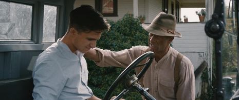 Thomas Jane and Dylan Schmid in 1922 (2017)