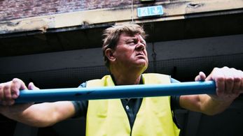 Graham Cawte in Little Pieces (2015)