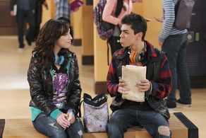 Adam Irigoyen and Ainsley Bailey in Shake It Up (2010)