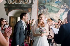 Ester Geislerová, Veronika Zilková, and Martin Písarík in LOVEhunt (2019)