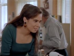 Joëlle Morin in Scoop (1992)