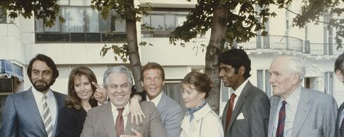 Roger Moore, Maud Adams, Kabir Bedi, Desmond Llewelyn, Vijay Amritraj, Albert R. Broccoli, and Lois Maxwell in Octopussy