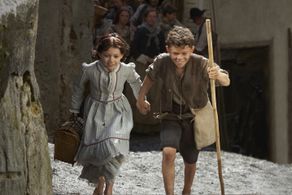 Anuk Steffen and Quirin Agrippi in Heidi (2015)