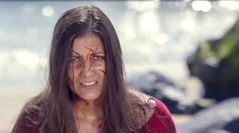 Nana Gouvea in Black Wake (2018)